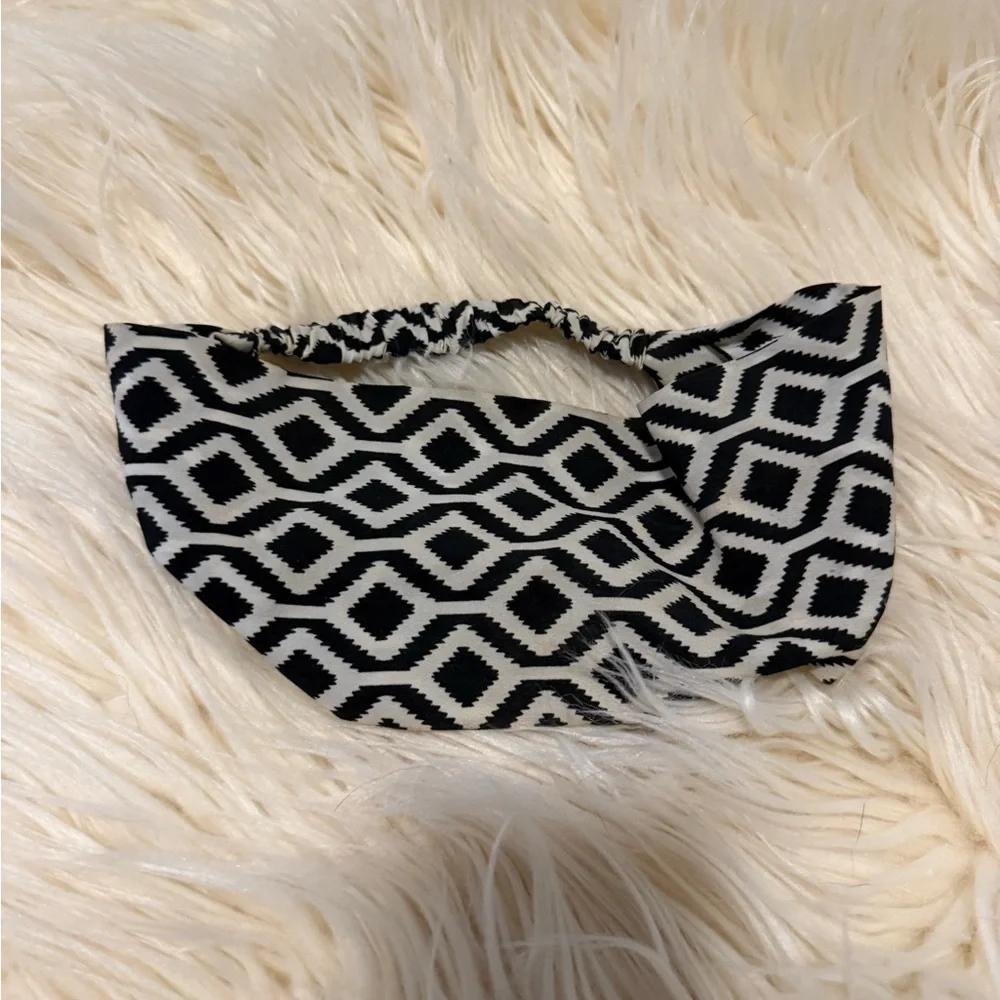 Lot of 3 headbands